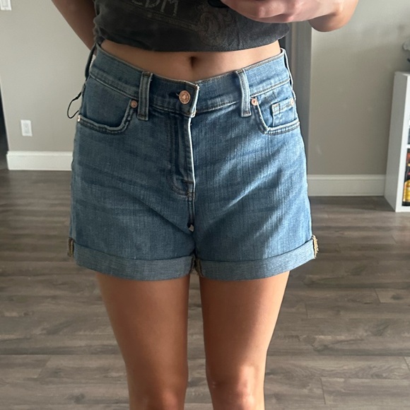 Mid Roll Short 7 For All Mankind - Picture 2 of 5